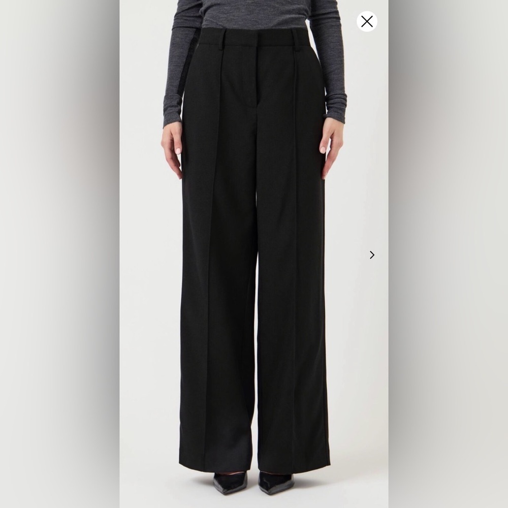 Y.A.S NWOT Wide Leg Tailored Black Trouser Pant, Size L